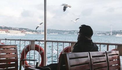 星空娱乐-博卡阵型扁平，后场传导缺乏层次，博卡的主场名称是什么