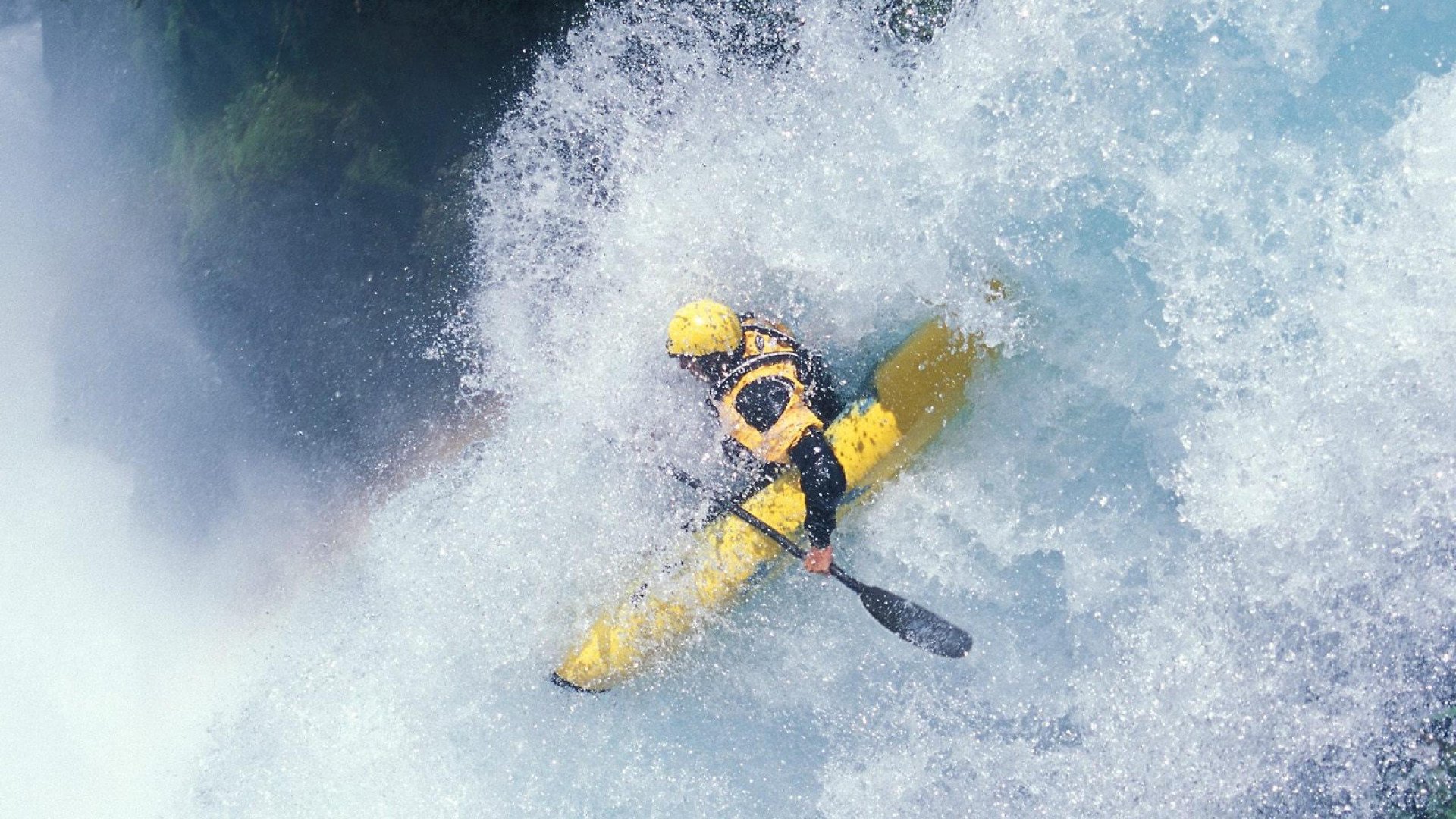 战术探秘：不同球队的核心战术揭秘，球队打法