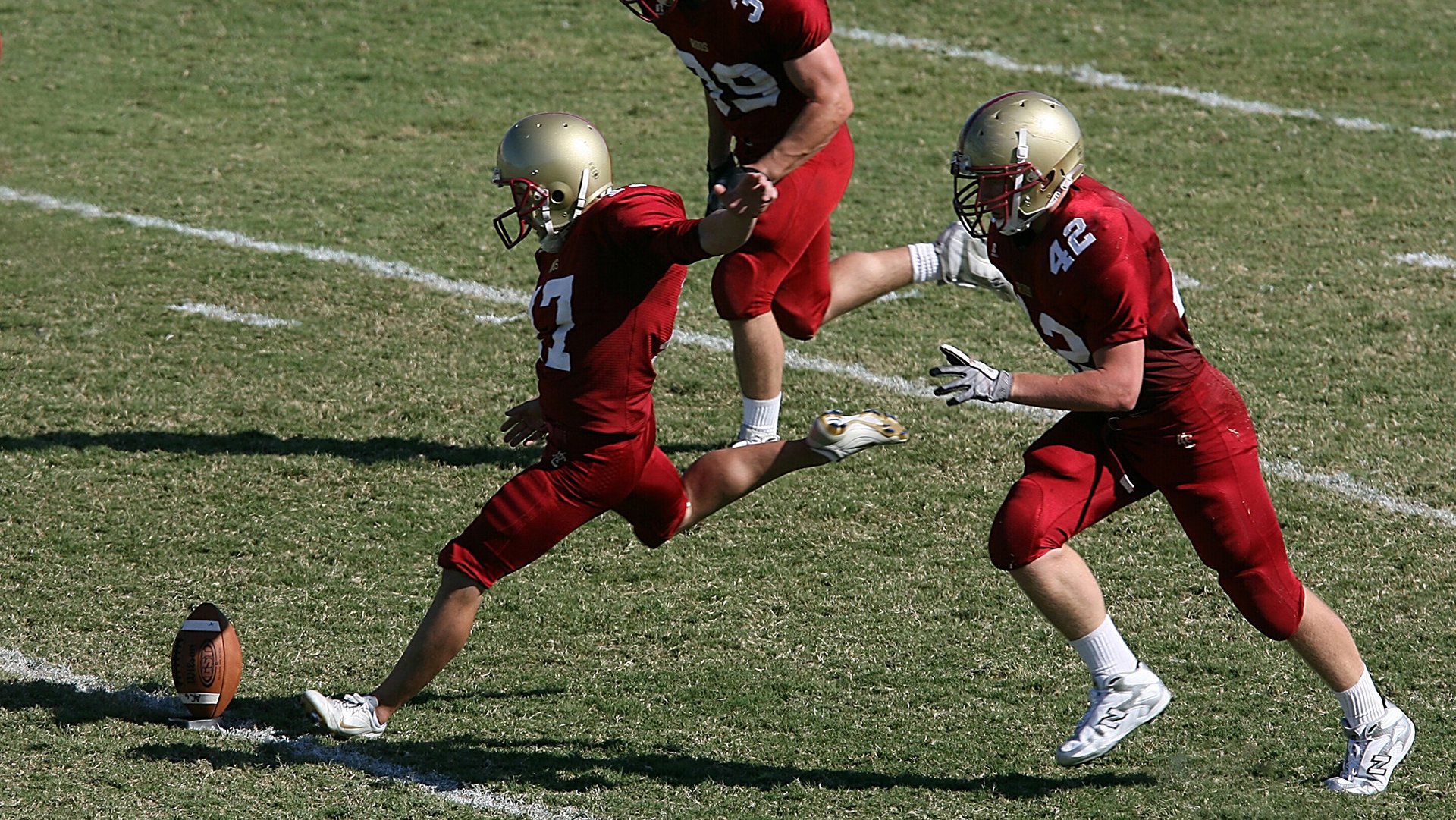 塞维利亚客场-小胜莱加内斯,埃涅斯托制胜球,塞维利亚队